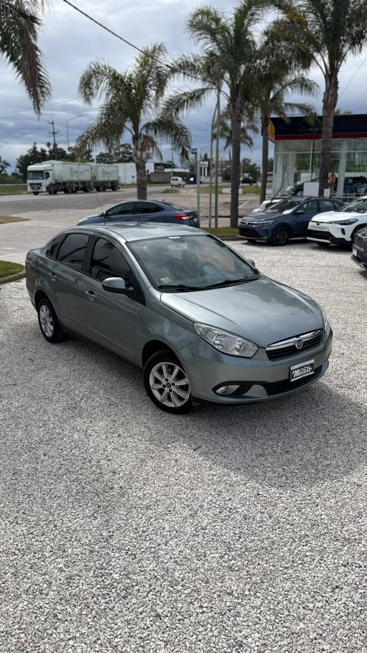 RENAULT - GRAND SIENA    ATTRACTIVE   1.4  - MANUAL  - 2013